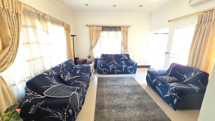  Bedroom Property for Sale in Erasmia Gauteng