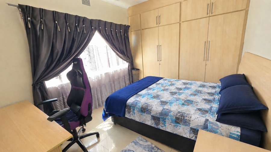  Bedroom Property for Sale in Erasmia Gauteng
