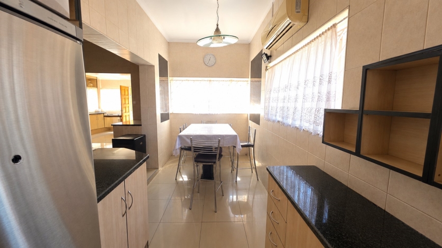  Bedroom Property for Sale in Erasmia Gauteng