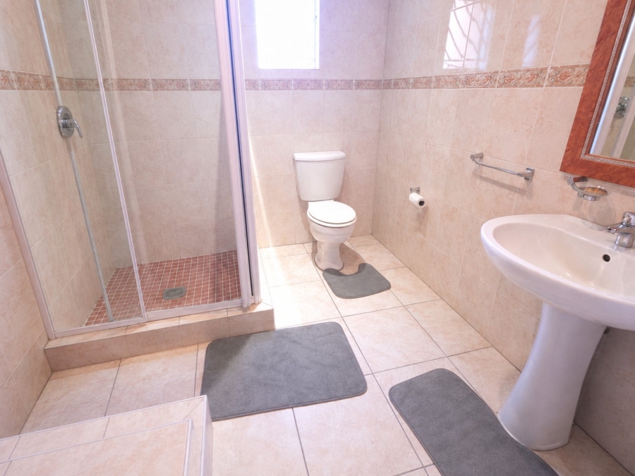  Bedroom Property for Sale in Erasmia Gauteng