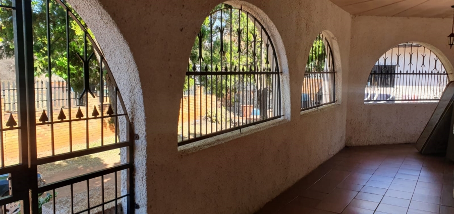 5 Bedroom Property for Sale in Jeppestown Gauteng