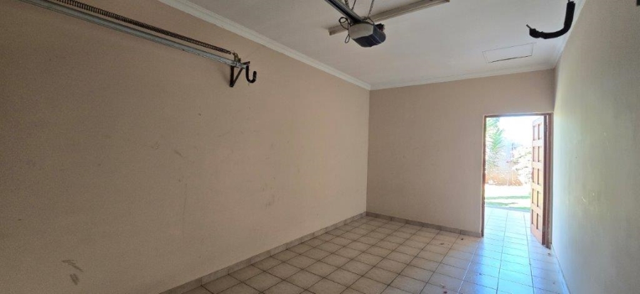 3 Bedroom Property for Sale in Sinoville Gauteng
