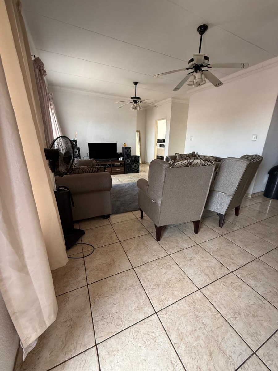 2 Bedroom Property for Sale in Bergsig Gauteng