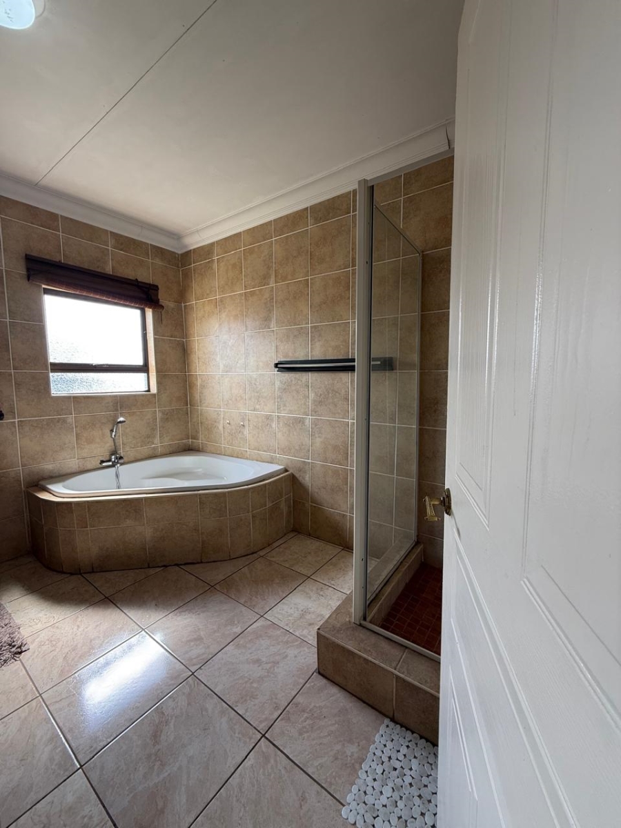 2 Bedroom Property for Sale in Bergsig Gauteng