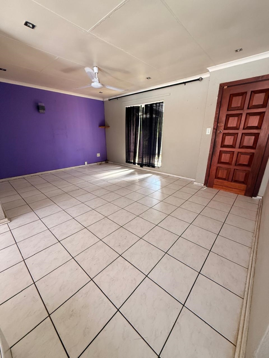 4 Bedroom Property for Sale in Brackenhurst Gauteng