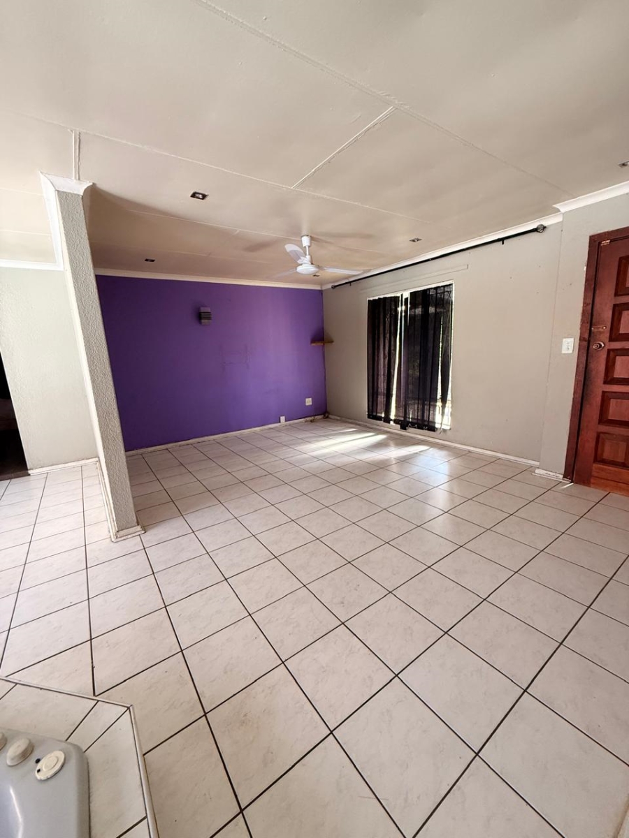 4 Bedroom Property for Sale in Brackenhurst Gauteng