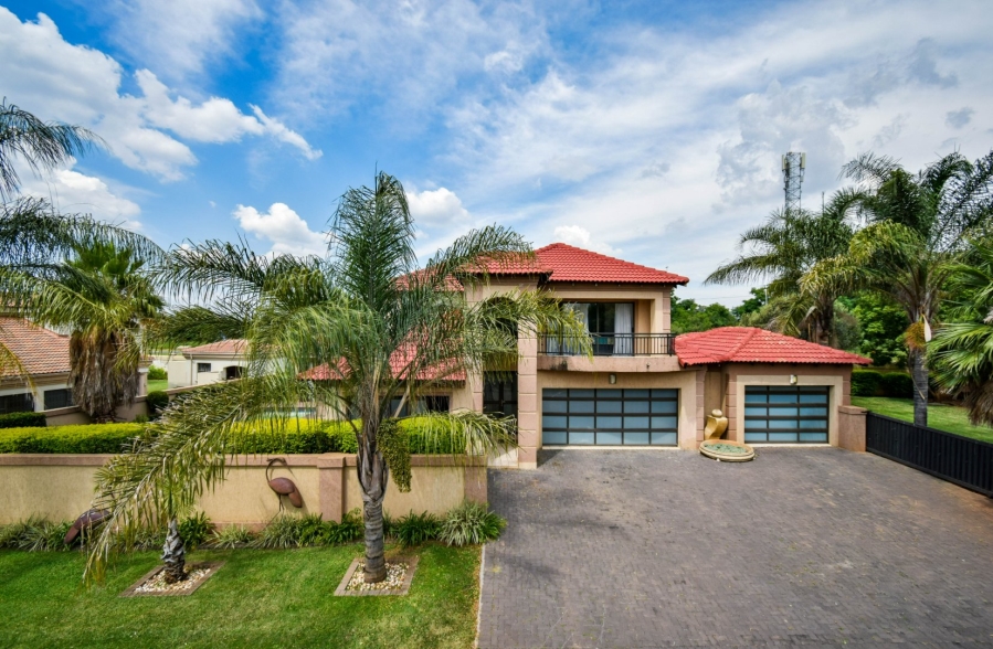 4 Bedroom Property for Sale in Zambezi Country Estate Gauteng