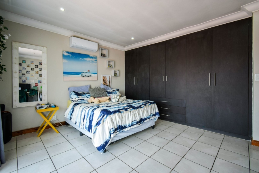 4 Bedroom Property for Sale in Zambezi Country Estate Gauteng