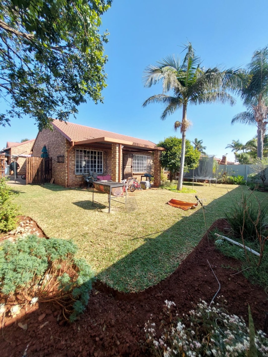 3 Bedroom Property for Sale in Annlin Gauteng