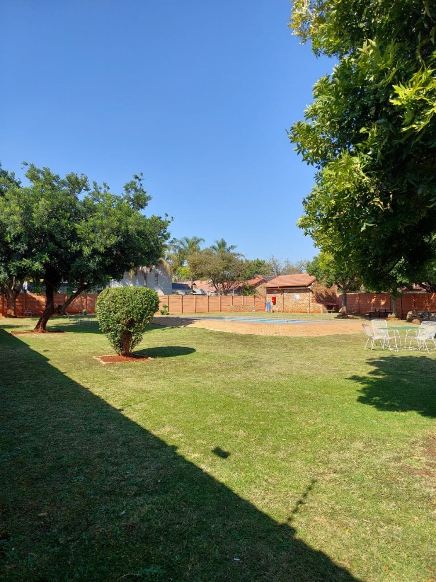 3 Bedroom Property for Sale in Annlin Gauteng