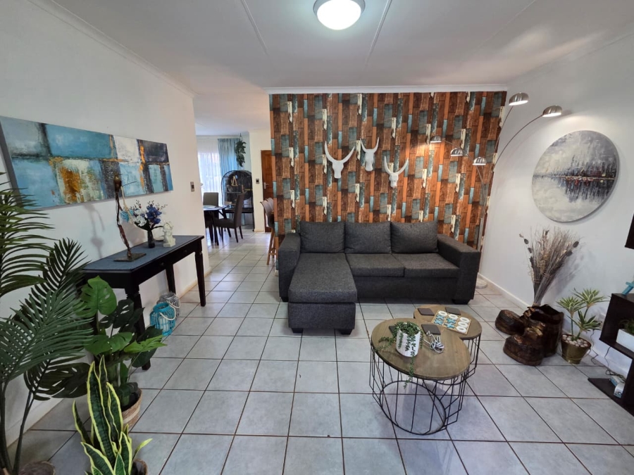 2 Bedroom Property for Sale in Doornpoort Gauteng