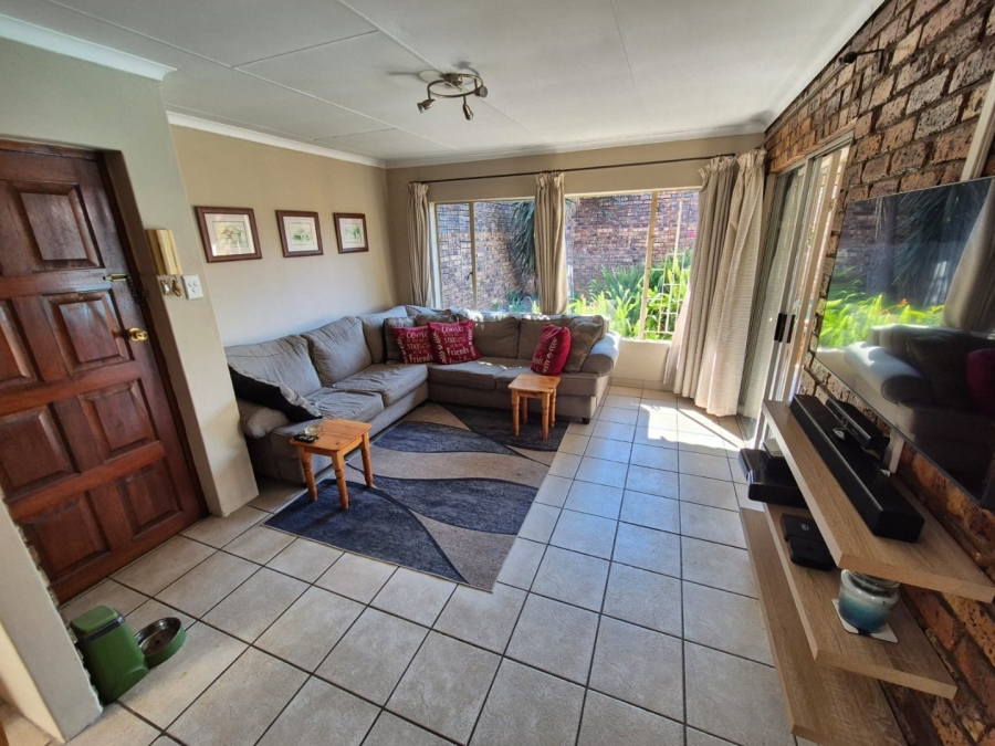 3 Bedroom Property for Sale in Doornpoort Gauteng