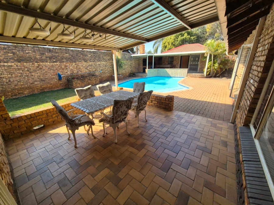 3 Bedroom Property for Sale in Doornpoort Gauteng