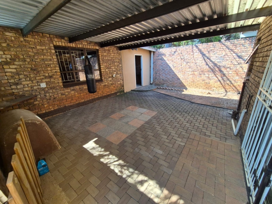3 Bedroom Property for Sale in Doornpoort Gauteng