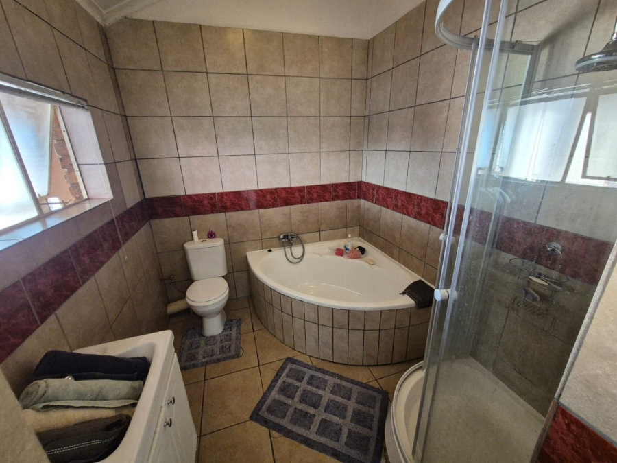 3 Bedroom Property for Sale in Doornpoort Gauteng