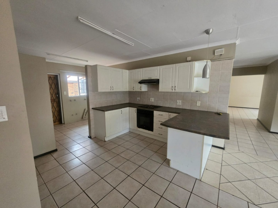 3 Bedroom Property for Sale in Montana Park Gauteng