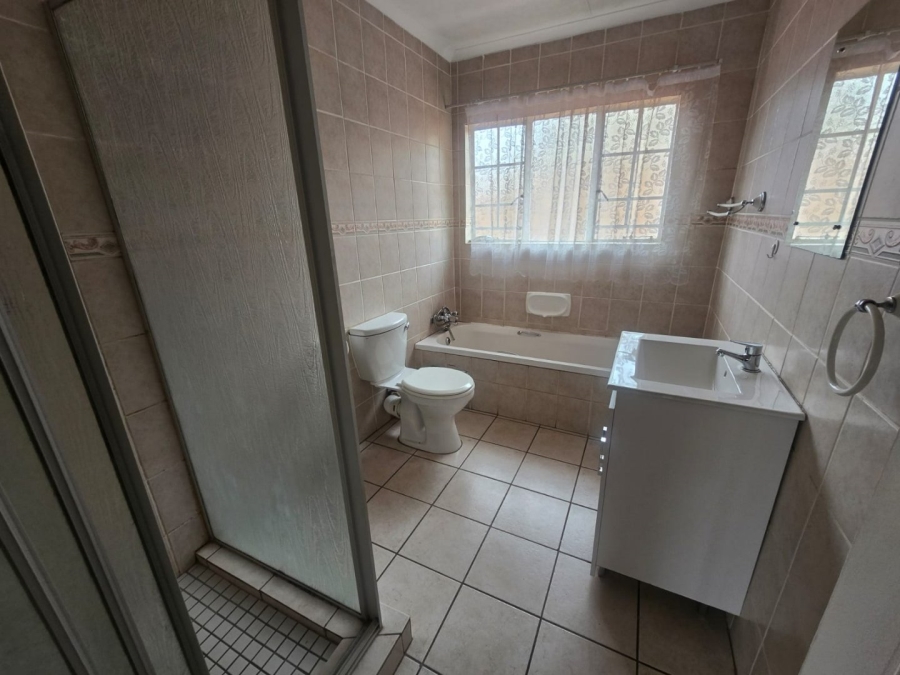3 Bedroom Property for Sale in Montana Park Gauteng
