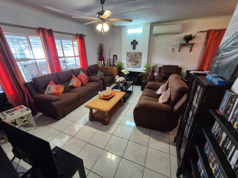 3 Bedroom Property for Sale in Montana Tuine Gauteng