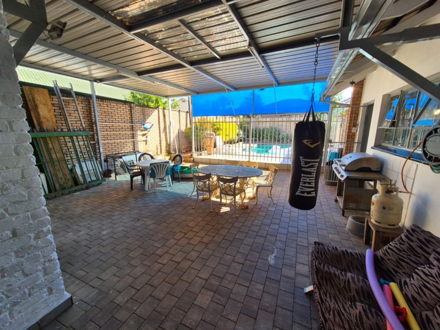 3 Bedroom Property for Sale in Montana Tuine Gauteng