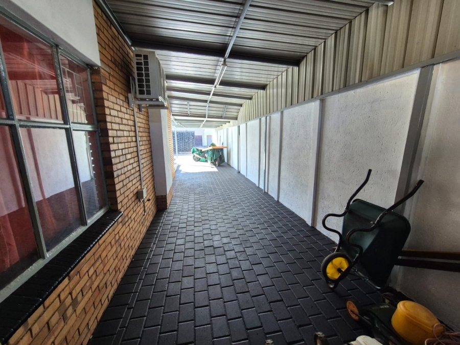 3 Bedroom Property for Sale in Montana Tuine Gauteng