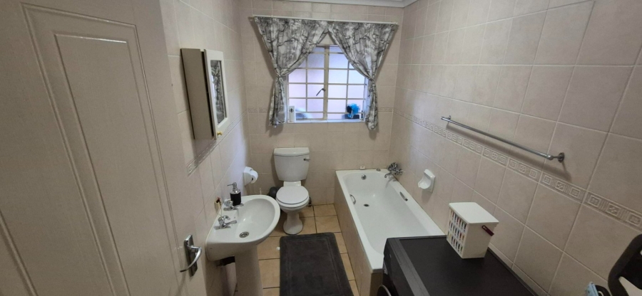 3 Bedroom Property for Sale in Montana Gauteng