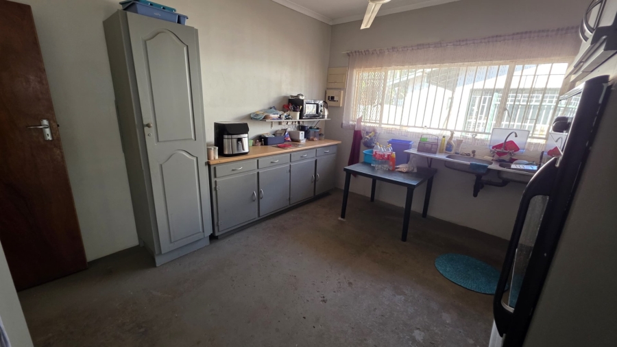 3 Bedroom Property for Sale in Annlin Gauteng