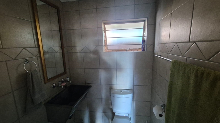 2 Bedroom Property for Sale in Amandasig Gauteng