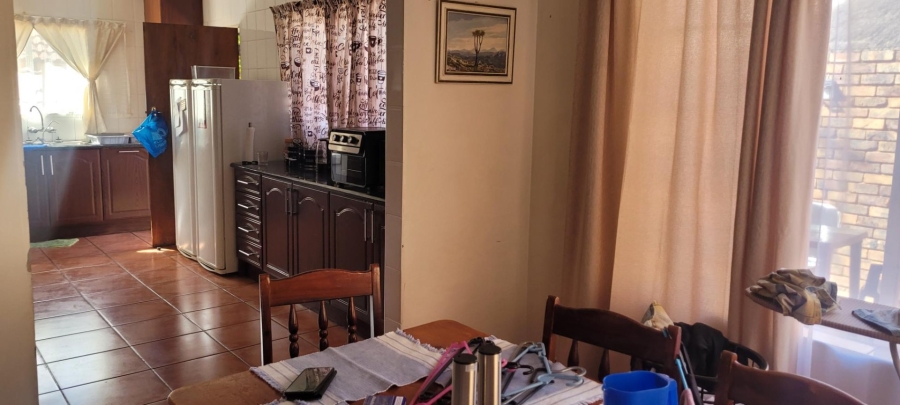4 Bedroom Property for Sale in Pretoria Gardens Gauteng