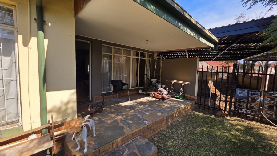 3 Bedroom Property for Sale in Sinoville Gauteng