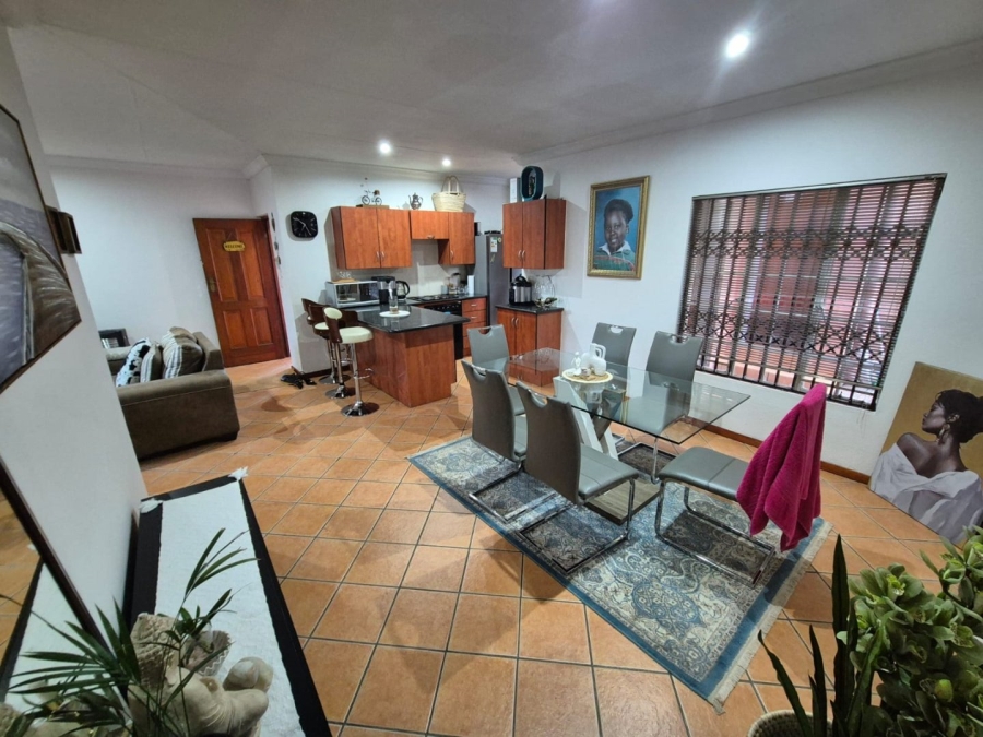 2 Bedroom Property for Sale in Florauna Gauteng