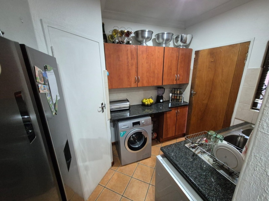 2 Bedroom Property for Sale in Florauna Gauteng