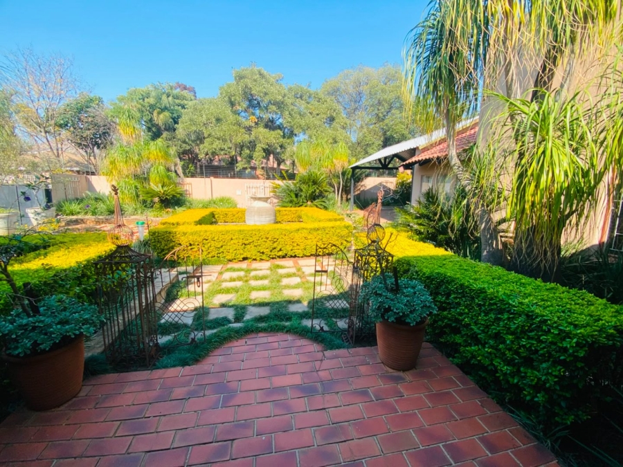 4 Bedroom Property for Sale in Ninapark Gauteng