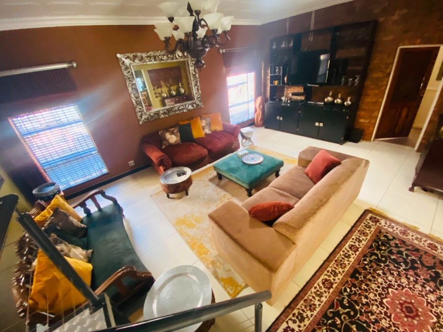 4 Bedroom Property for Sale in Ninapark Gauteng