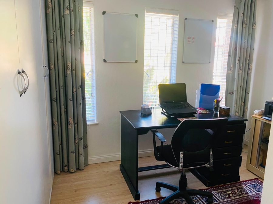 4 Bedroom Property for Sale in Ninapark Gauteng