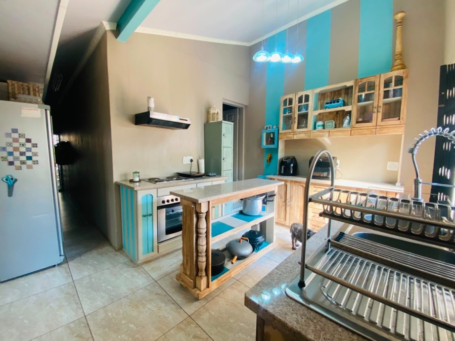 4 Bedroom Property for Sale in Ninapark Gauteng