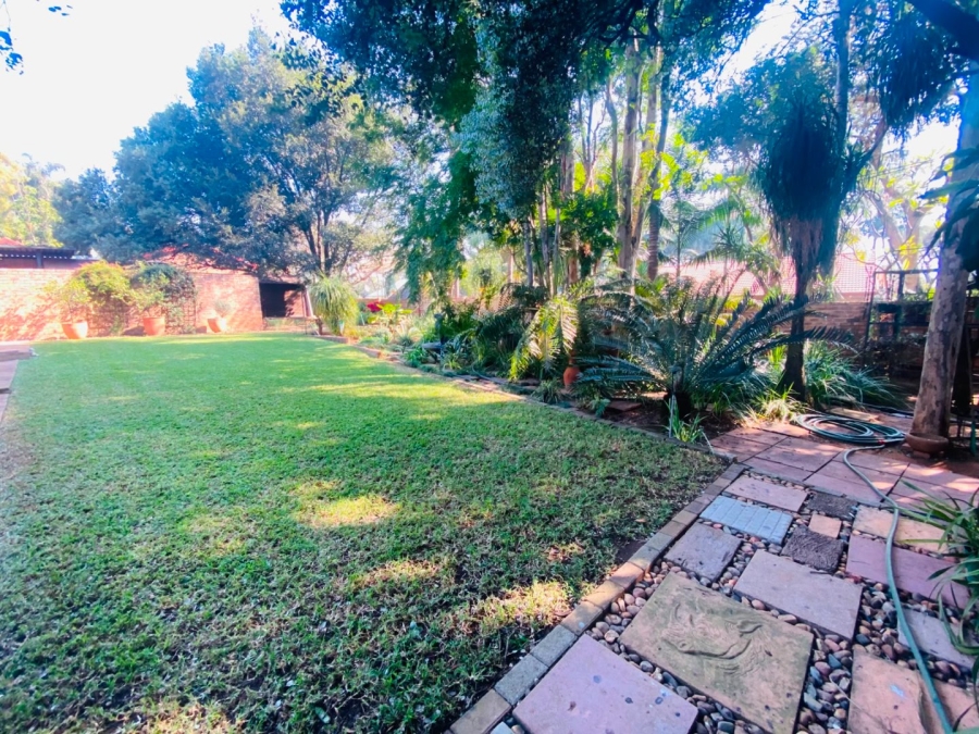 4 Bedroom Property for Sale in Ninapark Gauteng