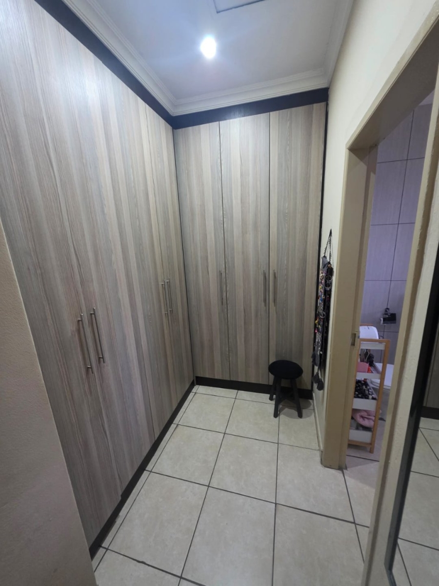 3 Bedroom Property for Sale in Vanderbijlpark CE 1 Gauteng
