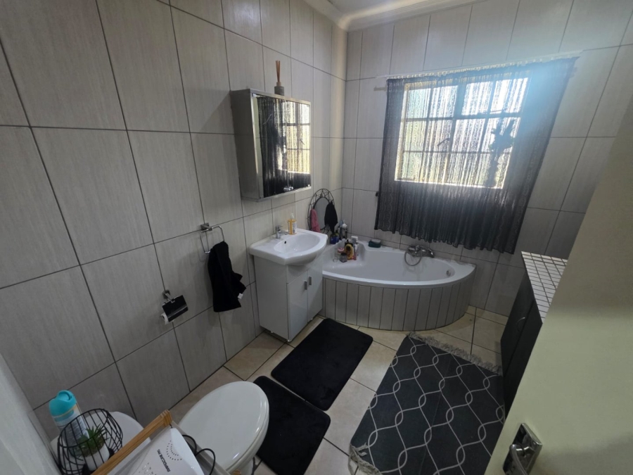 3 Bedroom Property for Sale in Vanderbijlpark CE 1 Gauteng