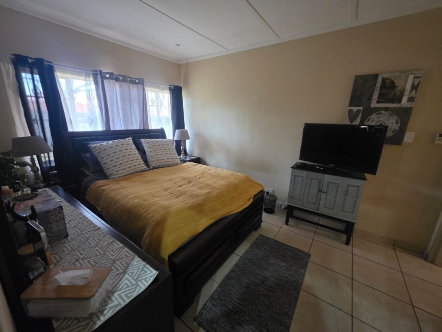 3 Bedroom Property for Sale in Vanderbijlpark CE 1 Gauteng