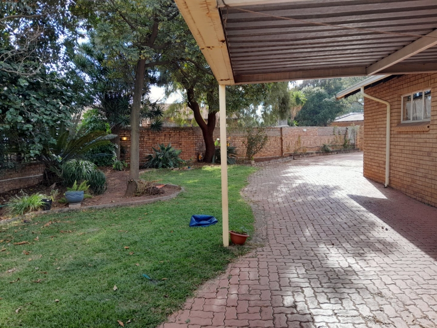 3 Bedroom Property for Sale in The Orchards Gauteng