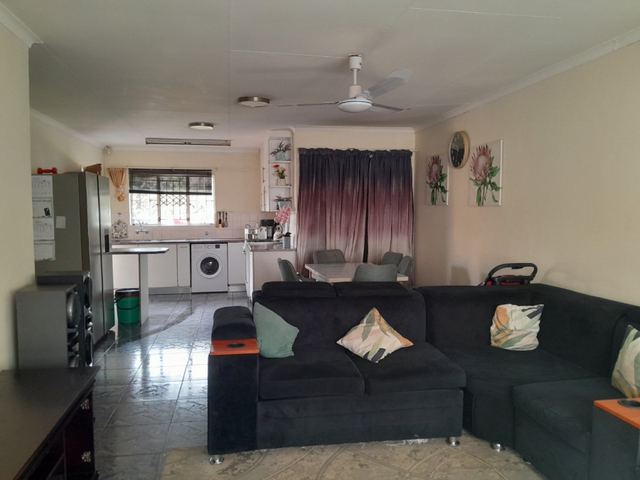 3 Bedroom Property for Sale in The Orchards Gauteng