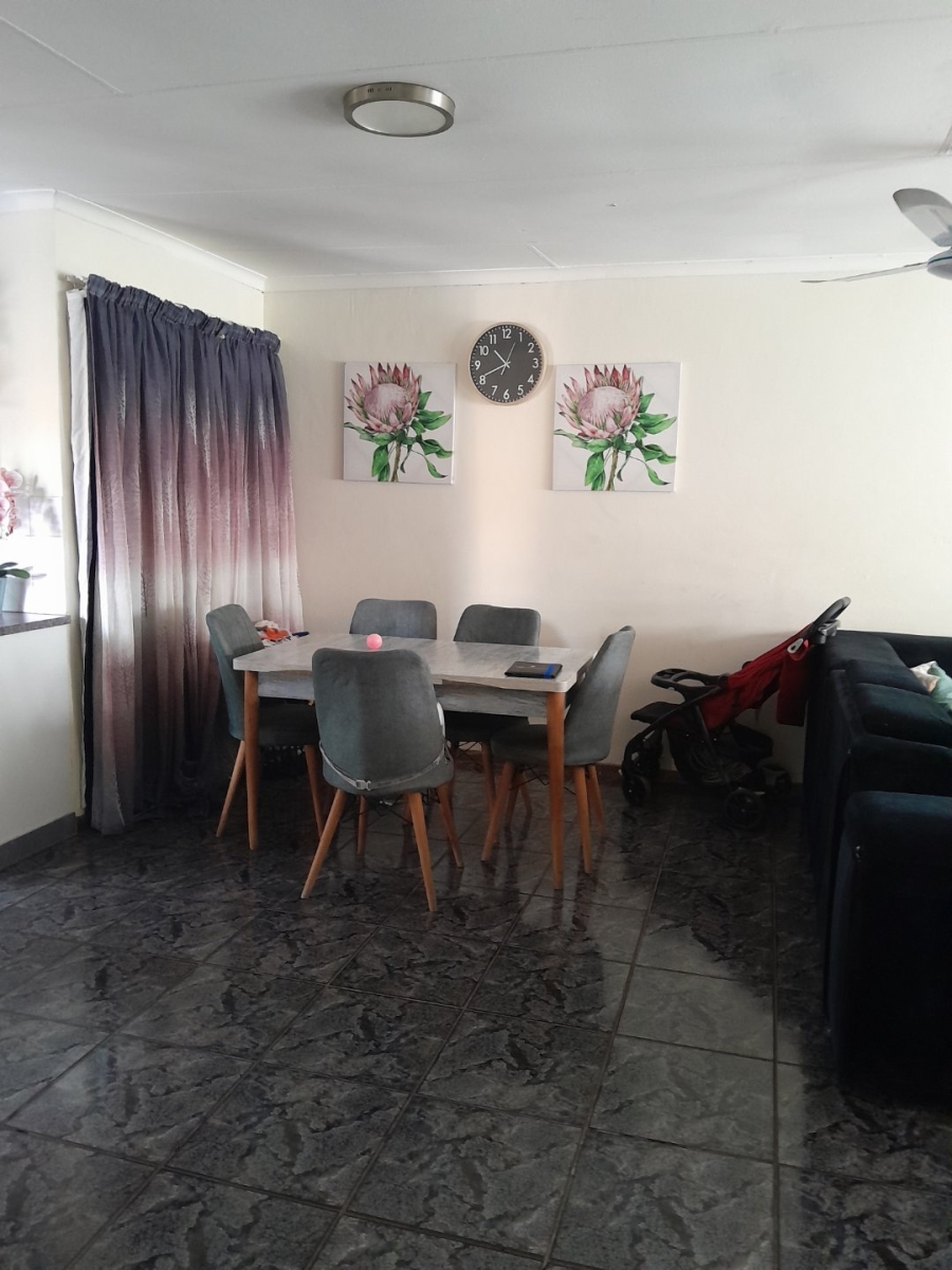 3 Bedroom Property for Sale in The Orchards Gauteng