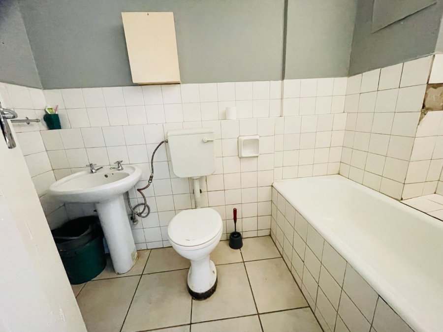 1 Bedroom Property for Sale in Pretoria Gauteng