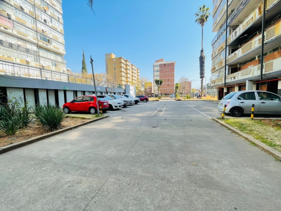 1 Bedroom Property for Sale in Pretoria Gauteng
