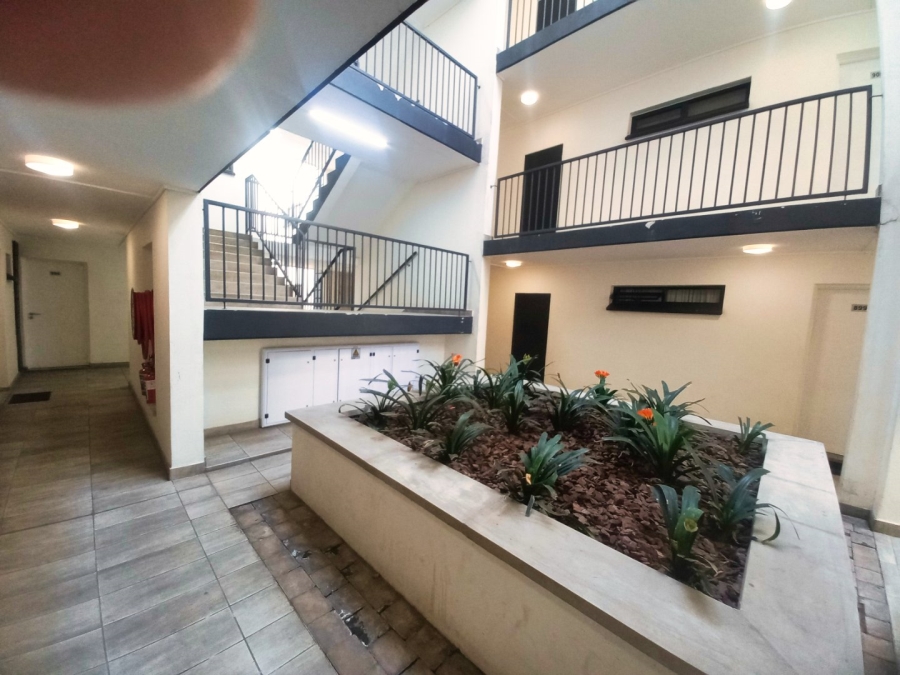 2 Bedroom Property for Sale in Lilianton Gauteng
