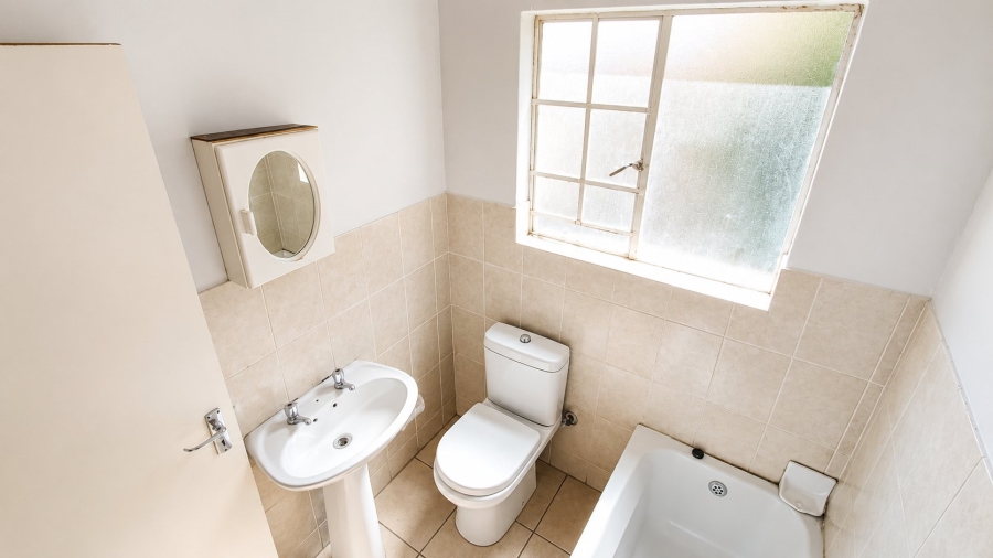 3 Bedroom Property for Sale in Heuwelsig Estate Gauteng
