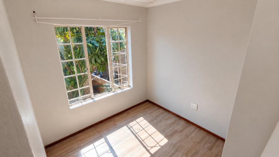3 Bedroom Property for Sale in Heuwelsig Estate Gauteng
