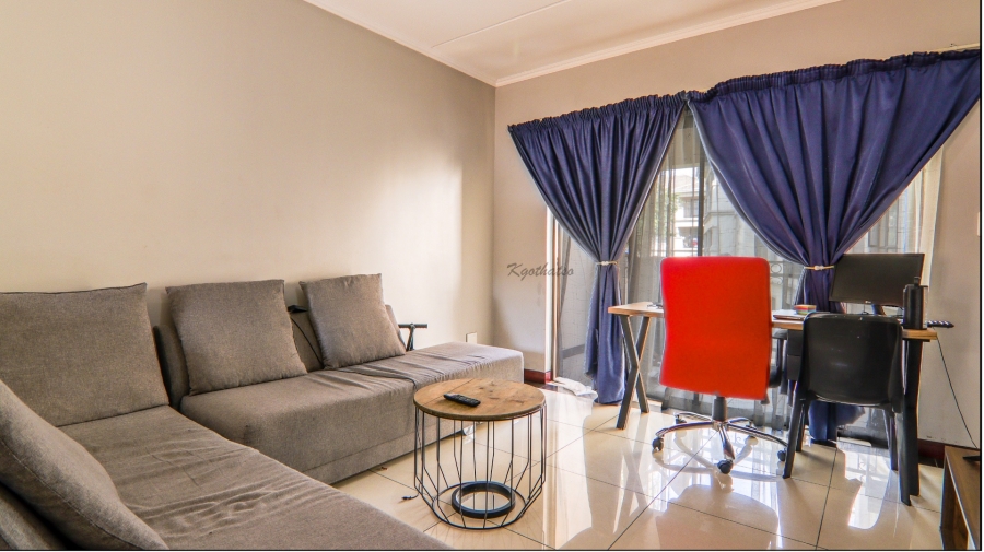 1 Bedroom Property for Sale in Noordwyk Gauteng
