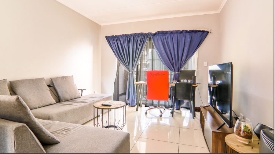1 Bedroom Property for Sale in Noordwyk Gauteng