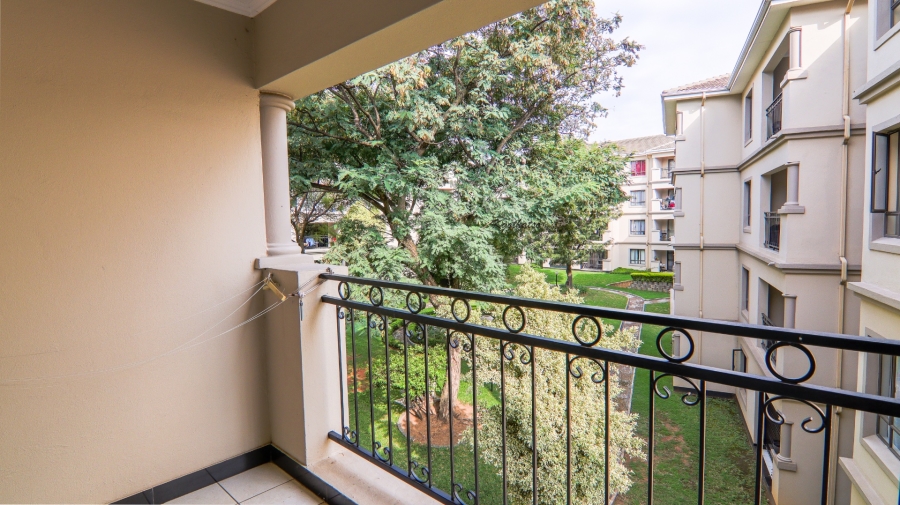 1 Bedroom Property for Sale in Noordwyk Gauteng
